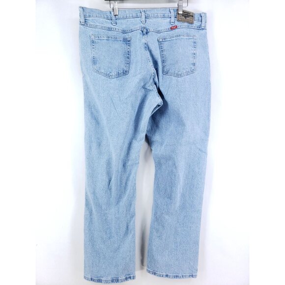 Wrangler Regular Fit Jeans Men's Size 40x32 Flex - Picture 2 of 10
